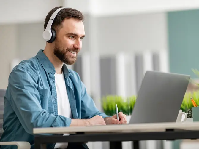 Support und Entwicklung Travelmanager